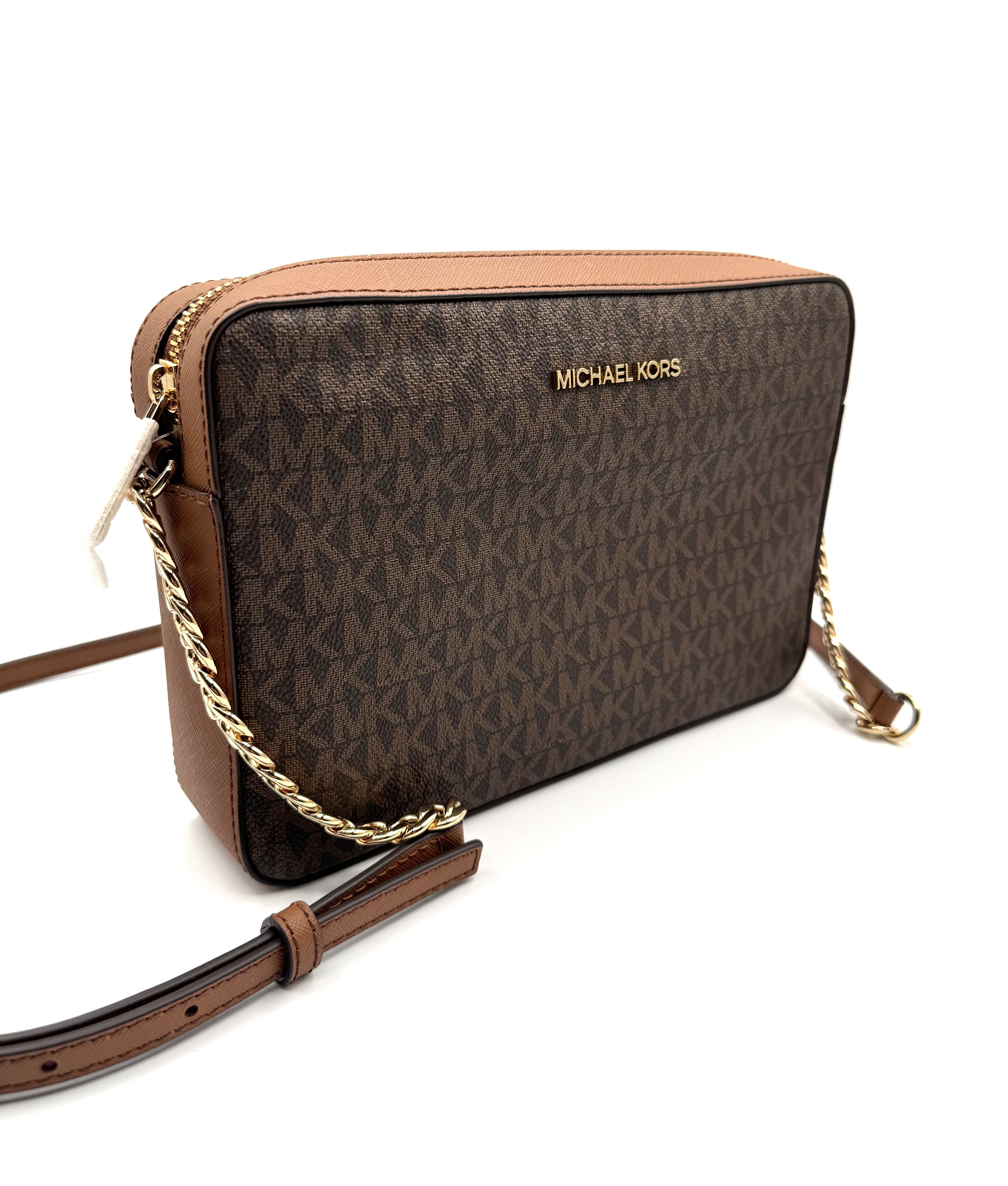 Jet Set Lare P.logo Crossbody Bag