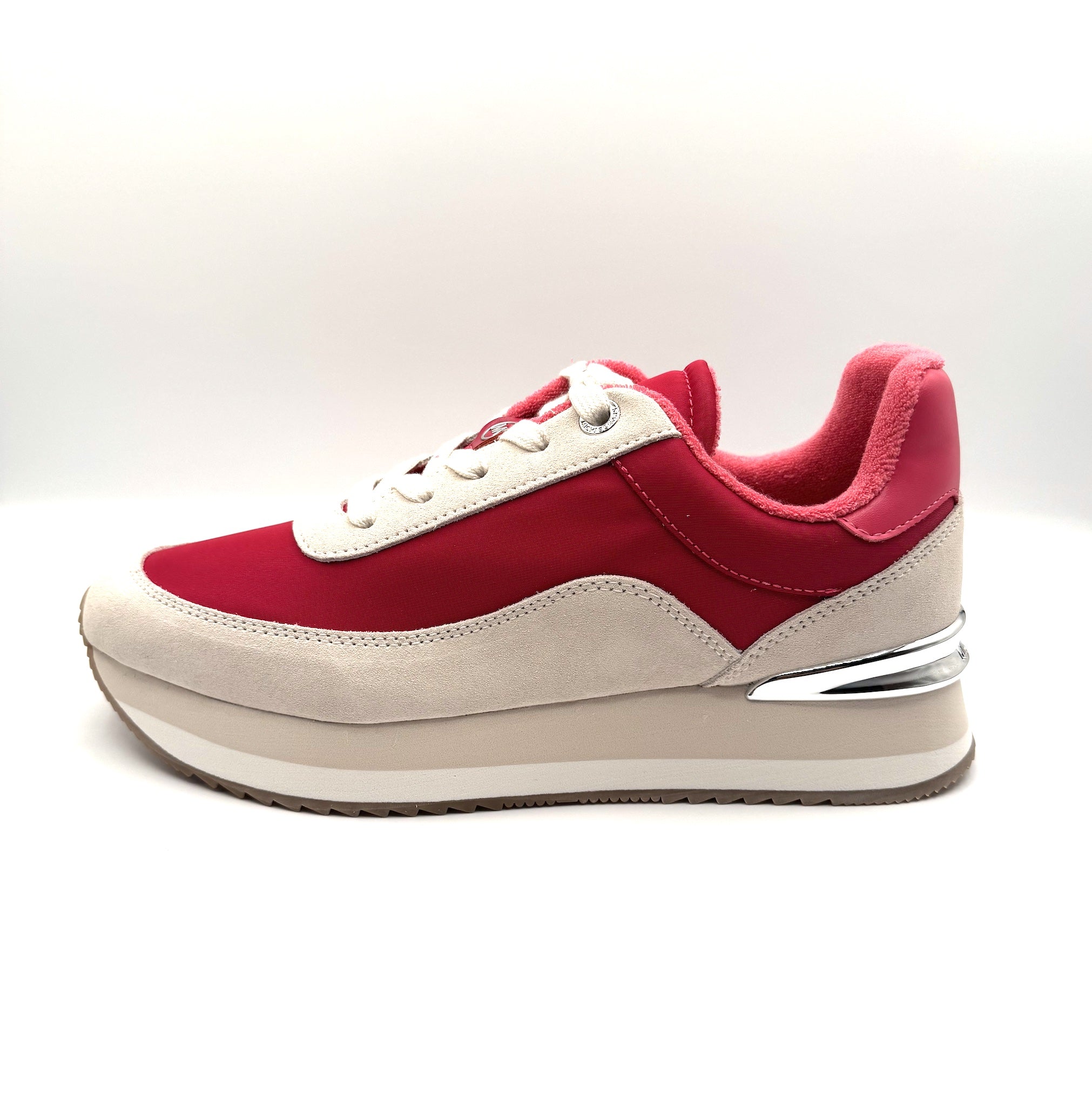 Hattie Mixed- Media Trainer Raspberry MK