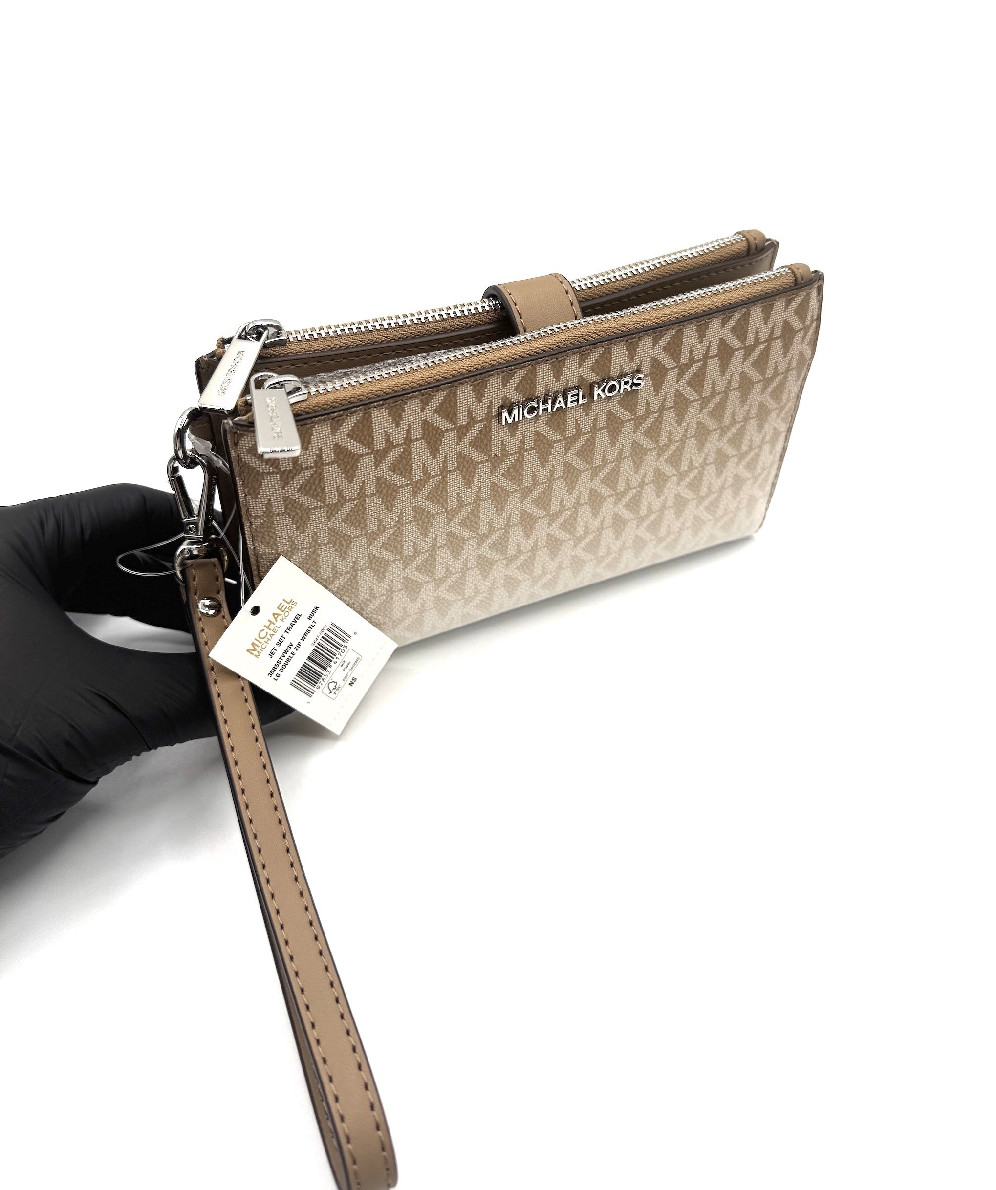 Jet Set Travel Ombre Signature Logo Wristlet